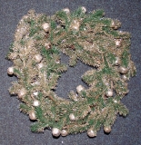 Champagne sparkle bell wreath