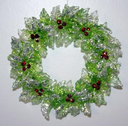 acrylic-holly-wreath-dec-13-cm