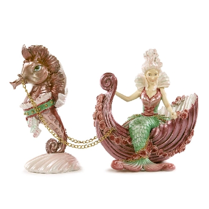 baroque-mermaid-in-seahorse-sleigh
