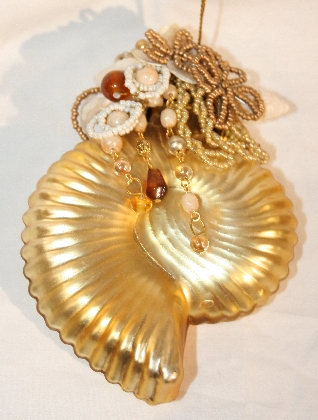 gold-nautilus-shell-dec